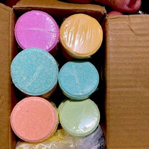 Shower steamer pods for bath